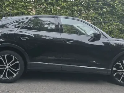 Gebraucht Audi Q3 Sportback Ambiente 150 PS (110 kW) 2020 Schwarz SUV