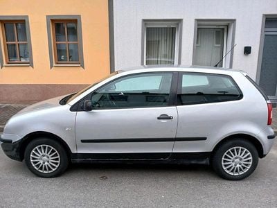 Gebraucht VW Polo 75 PS (55 kW) 2003 Grau Kleinwagen