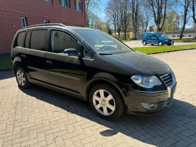 Gebraucht VW Touran 140 PS (102 kW) 2007 Schwarz Van / Kleinbus