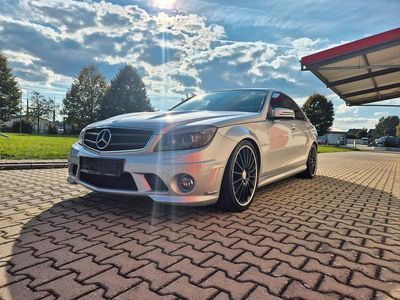 Mercedes C63 AMG