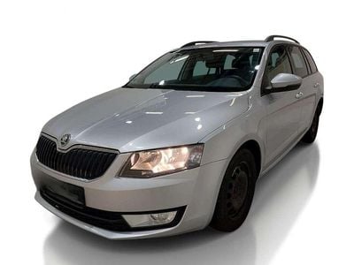 Gebraucht Skoda Octavia 110 PS (80 kW) 2014 Silber Kleinwagen