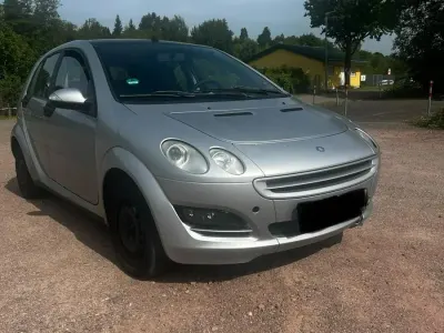 Używany Smart ForFour 95 KM (69 kW) 2004 Szary Hatchback
