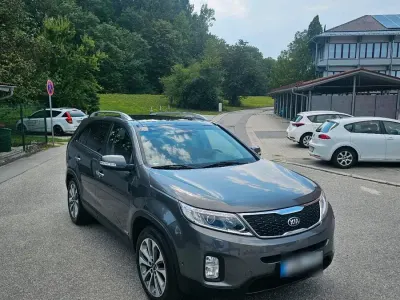Gebraucht Kia Sorento 197 PS (144 kW) 2015 Grau SUV