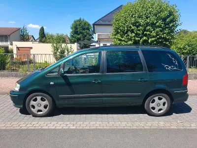 Gebraucht Seat Alhambra 116 PS (85 kW) 2002 Grün Van / Kleinbus