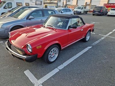 Gebraucht Fiat 124 Spider 103 PS (75 kW) 1983 Rot Cabrio