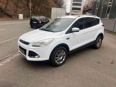 Gebraucht Ford Kuga Titanium 150 PS (110 kW) 2013 Frostweiß SUV