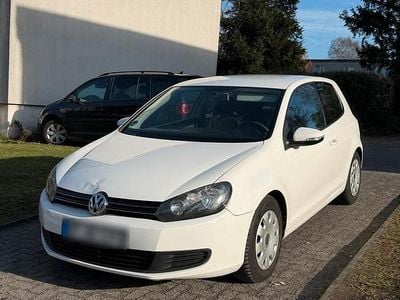 Gebraucht VW Golf VI 110 PS (80 kW) 2010 Weiß Kleinwagen