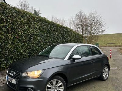 Gebraucht Audi A1 122 PS (89 kW) 2010 Grau Kleinwagen