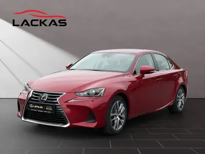 Gebraucht Lexus IS300h Executive Line 223 PS (164 kW) 2018 Red mica cs Limousine