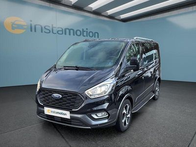 Second-hand Ford Tourneo 131 CP (96 kW) 2022 Negru Monovolum