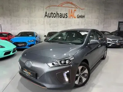 Gebraucht Hyundai Ioniq Style 88 kW (120 PS) 2020 Grau Kleinwagen