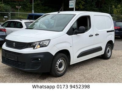 Gebraucht Peugeot Partner 102 PS (75 kW) 2021 Weiß Van / Kleinbus