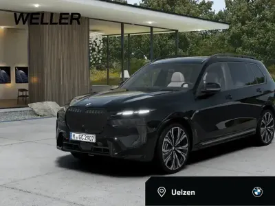 Gebraucht BMW X7 M Sport 381 PS (280 kW) 2025 Schwarz SUV