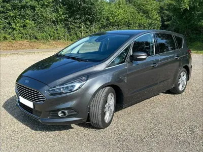 Gebraucht Ford S-MAX Titanium 241 PS (177 kW) 2018 Grau Van / Kleinbus