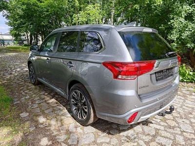 Mitsubishi Outlander P-HEV