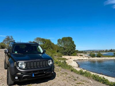 Usata Jeep Renegade Trailhawk 170 CV (125 kW) 2016 Grigio SUV
