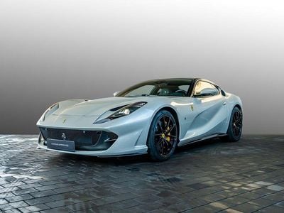 Gebraucht Ferrari 812 795 PS (584 kW) 2021 Weiß Coupé