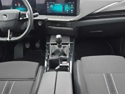 Gebraucht Opel Astra 2025 Schwarz Kleinwagen