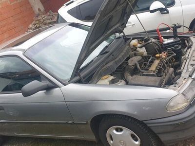 gebraucht Opel Astra 1,4 WENIG GELAUFEN