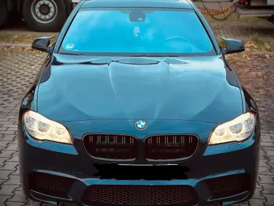 Gebraucht BMW 535 Sport Line 313 PS (230 kW) 2012 Blau Limousine