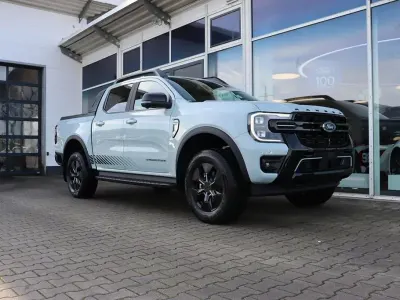 Neu Ford Ranger 281 PS (206 kW) 2026 Grau Pickup