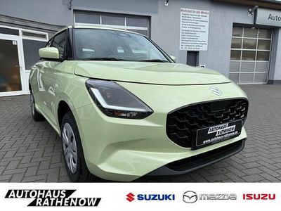 Gelb Neu 2025 Suzuki Swift Club Kleinwagen | 20.340 €