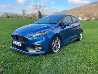 Blau Gebraucht 2019 Ford Fiesta ST Limousine | 13.900 € (Guter Preis)