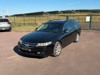 Gebraucht Honda Accord Executive 190 PS (139 kW) 2006 Schwarz Kombi