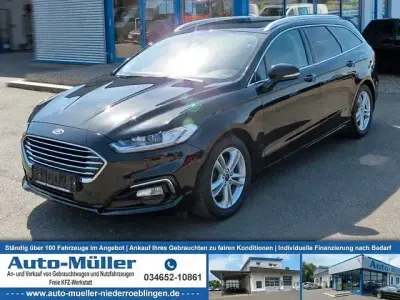 Gebraucht Ford Mondeo Titanium 150 PS (110 kW) 2019 Iridiumschwarz metallic Kombi