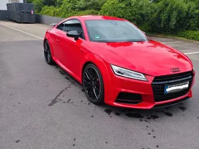 Gebraucht Audi TT Competition 230 PS (169 kW) 2017 Rot Coupé
