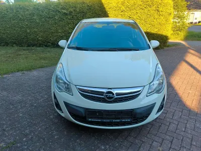 Occasion Opel Corsa Satellite 86 ch (63 kW) 2011 Blanc Citadine