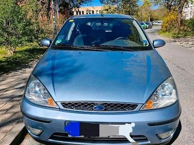 Usata Ford Focus 100 CV (73 kW) 2004 Blu Station wagon