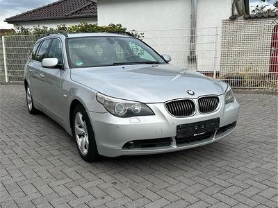 BMW 525