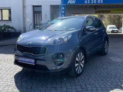 Gebraucht Kia Sportage Attract 185 PS (136 kW) 2017 Blau SUV
