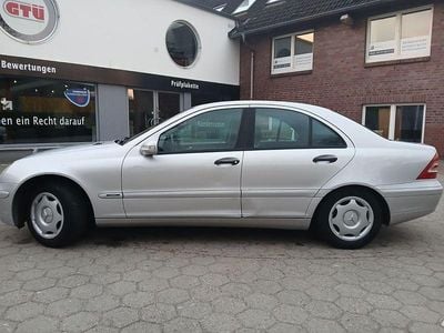 Second-hand Mercedes C180 Elegance 143 CP (105 kW) 2003 Argintiu Berlinǎ