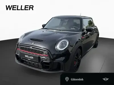 Używany Mini John Cooper Works 231 KM (169 kW) 2022 Czarny Hatchback