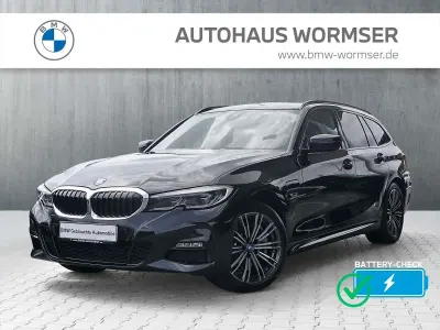 Gebraucht BMW 330 M Sport 252 PS (185 kW) 2022 Schwarz Kombi