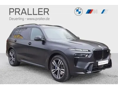 Gebraucht BMW X7 M Sport 530 PS (389 kW) 2023 Sonderlackierung SUV