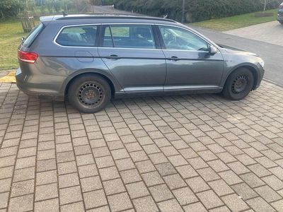 Gebraucht VW Passat Comfortline 190 PS (139 kW) 2015 Grau Kombi