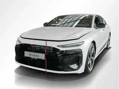 Nuova Audi e-tron Ambiente 269 kW (367 CV) 2026 Bianco SUV
