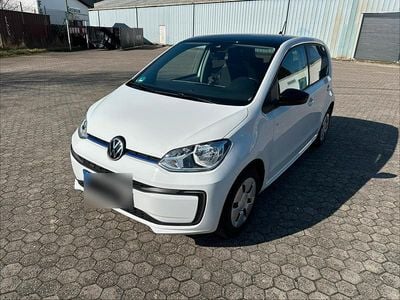 Gebraucht VW e-up! Style 61 kW (83 PS) 2020 Weiß Kleinwagen