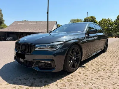 Gebraucht BMW 750L M Sport 449 PS (330 kW) 2016 Limousine