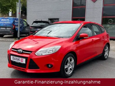 Gebraucht Ford Focus SYNC Edition 125 PS (91 kW) 2013 Rot Limousine