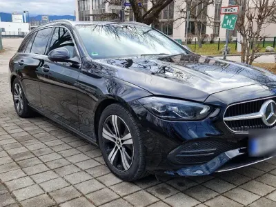 Gebraucht Mercedes C220 Advanced 200 PS (147 kW) 2021 Schwarz Kombi