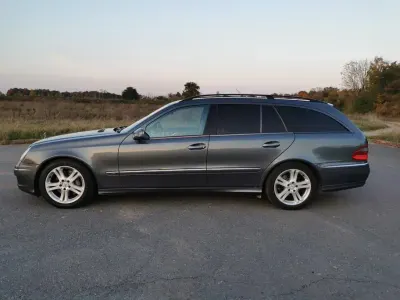 Gebraucht Mercedes E350 Avantgarde 272 PS (200 kW) 2008 Grau Kombi