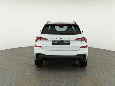 Moon white metallic / dach schwarz Neu 2026 Skoda Kamiq Monte Carlo SUV | 30.975 € (Etwas zu teuer)