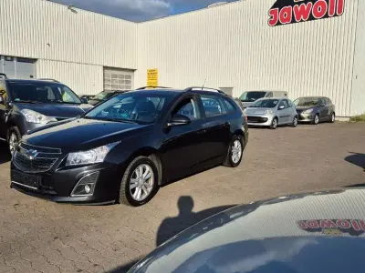 Gebraucht Chevrolet Cruze LT 131 PS (96 kW) 2013 Schwarz Kombi