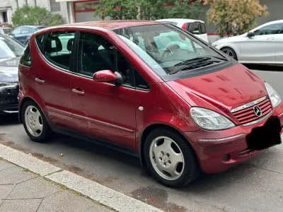 Gebraucht Mercedes A190 Elegance 2001 Rot Kleinwagen