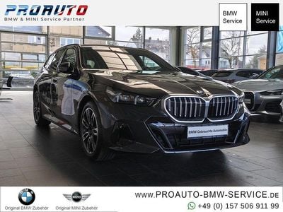Gebraucht BMW 520 M Sport 208 PS (152 kW) 2025 Grau Limousine