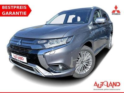 Silber Gebraucht 2021 Mitsubishi Outlander P-HEV SUV | 23.990 € (Fairer Preis)